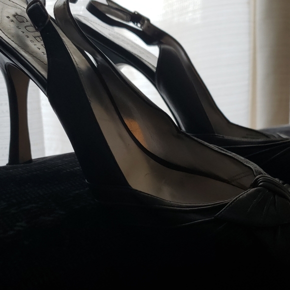 Guess shoes - Picture 1 of 4